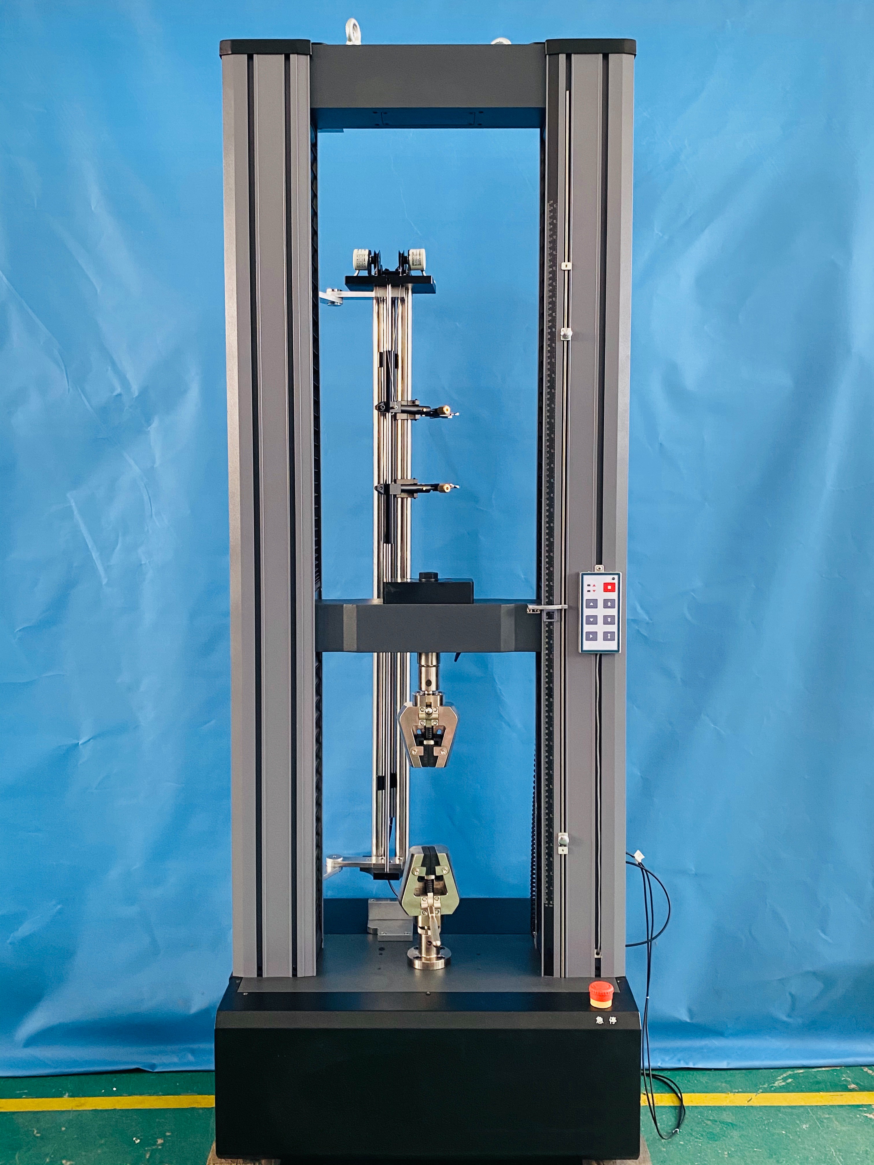 三思試驗機 三思試驗機